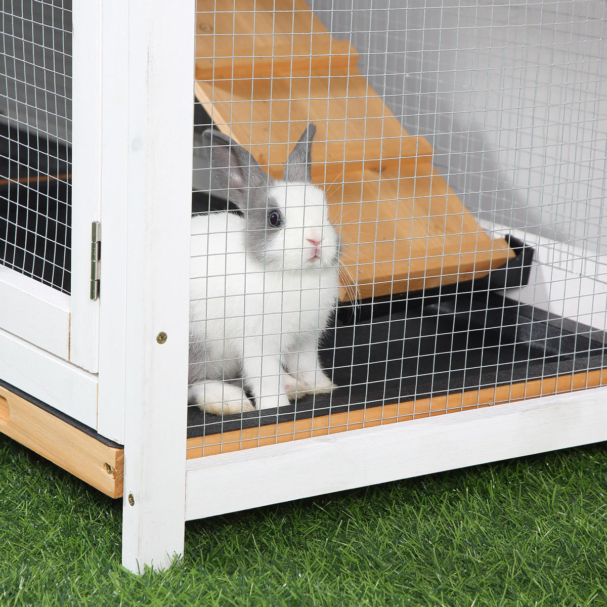 62" Wooden Small Animal Hutch with Run Area L612